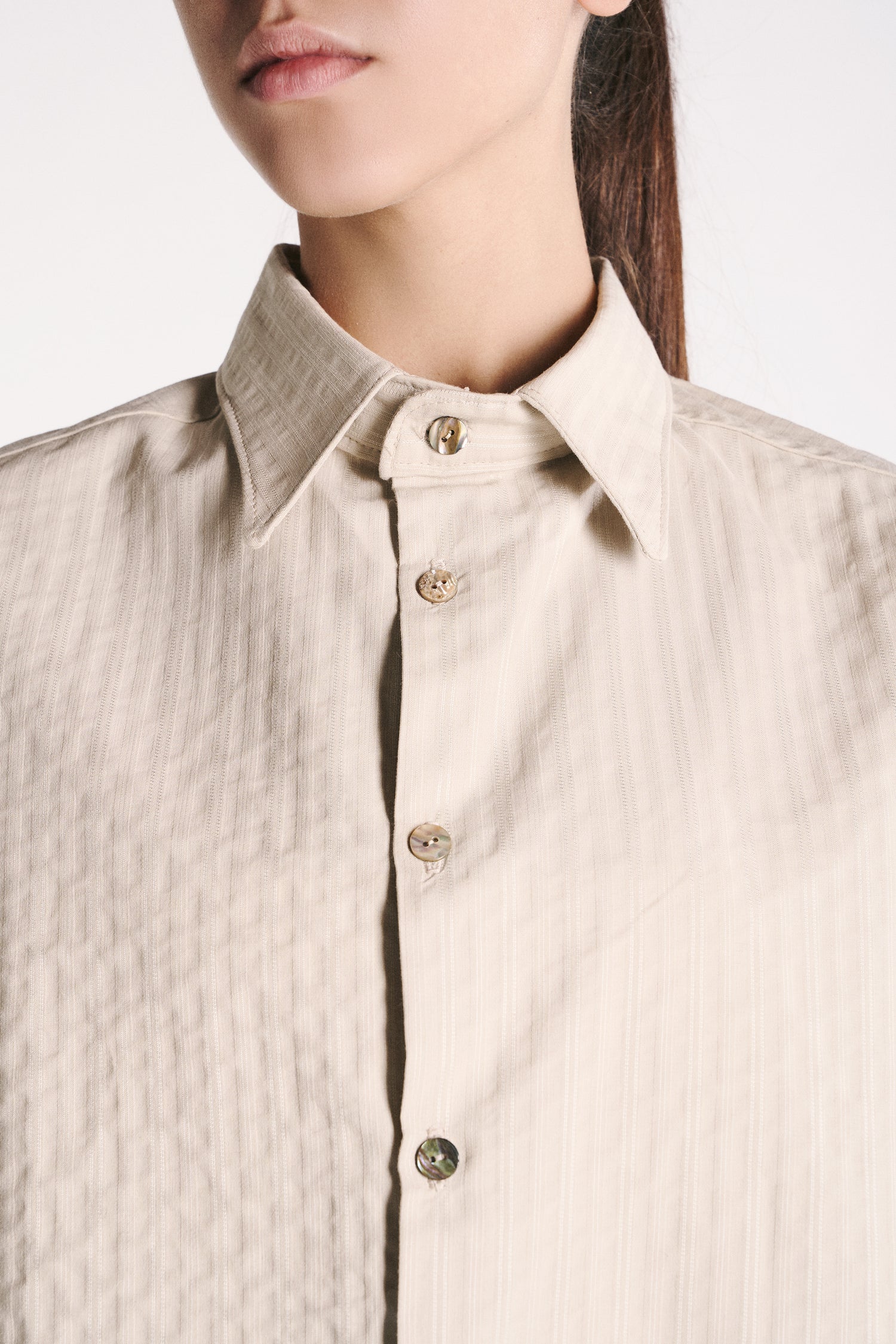 CAMICIA CROPPED IN COTONE OPERATO BEIGE